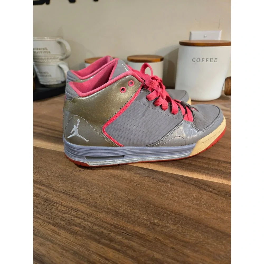 Nike Jordan‎ Kids High Top Sneakers Gray Pink Basketball Shoes Youth Size 5Y